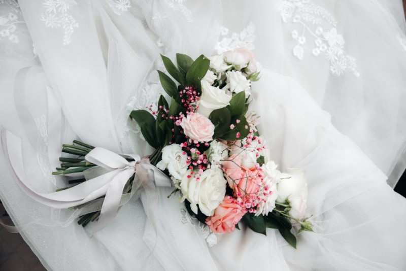 Букет невесты раскидистый, многосоставный