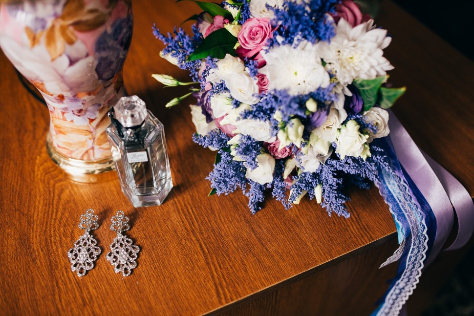 Букет невесты с крашеной Солидаго