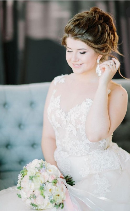 Букет невесты с розой бумбастик